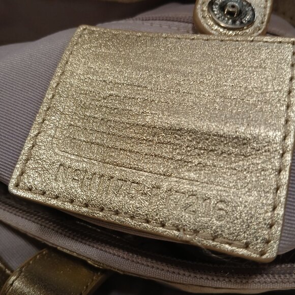 Coach SoHo North South Tote (F17216) - Picture 12 of 12